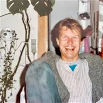 Søren søger undervisningslokale til leje i Valby